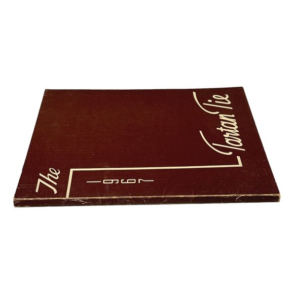 Lindsay Place High School Tartan Tie Yearbook 1969 Pointe Claire Quebec  Book - Picture 3 of 6